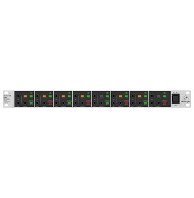 Caja directa multipropósito Mains/Phantom profesional de 8 canales para aplicaciones en vivo y estudio, proporciona impedancia y coincidencia de señal para la conexión directa de instrumentos a mezcladoras y amplificadores, respuesta de frecuencia ultra plana debido a su operación servo-balanceada, operación en red o alimentación phantom opcional, permite la conexión directa a las salidas de los altavoces con hasta 3,000 watts