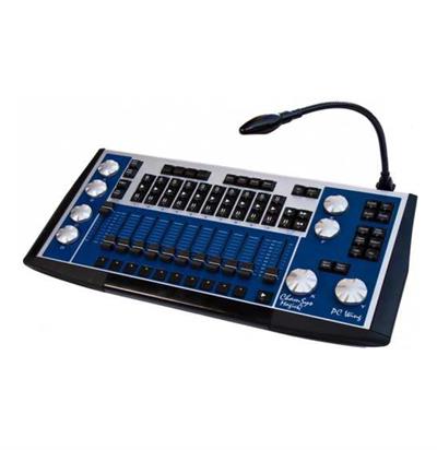 MagicQ PC Wing Compact 
incorporating 2*DMX512 
Outputs