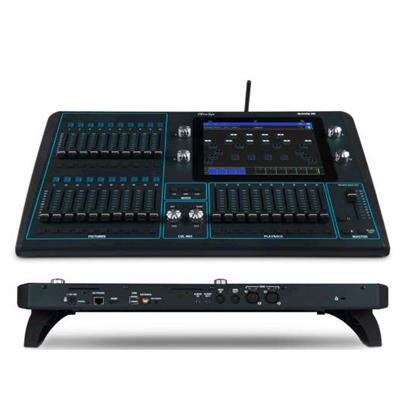 • 2 Universe Console, ideal for conventional, 
LED and moving light control