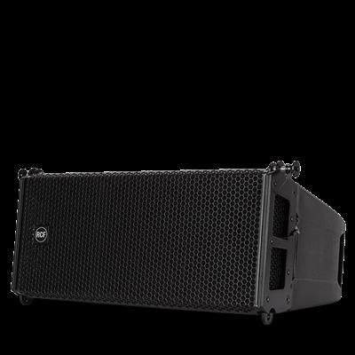 HDL 6-A
MÓDULO ACTIVO DE LINE ARRAY
AMPLIFICACIÓN DIGITAL DE 1400W Y DOS VÍAS
MOTOR DE COMPRESIÓN DE NEODIMIO CON BOBINA DE 1,7"
2 ALTAVOCES DE BAJOS DE ALTA POTENCIA DE 6,0" EN NEODIMIO
PROCESADO FIRPHASE