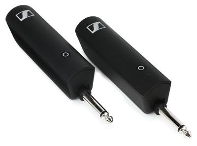 XSW-D XLR BASE SET
Conjunto básico XS Wireless XLR. Conjunto inalámbrico de audio fácil de usar con un solo toque con transmisor hembra XSW-D XLR, receptor macho XSW-D XLR, y cable de carga de USB-A a USB-C