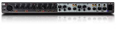 DESCRIPCIÓN GENERAL GR4
GR4 es un mezclador de audio de escritorio o de montaje en rack de 1U, que proporciona un control simple pero completo de la música de fondo y la búsqueda en bares, restaurantes, tiendas y otros entornos de ocio / venta minorista. Las características destacadas incluyen placas de pared remotas opcionales, una entrada de micrófono en el panel frontal y un conector de 3,5 mm en la parte frontal para fuentes de música portátiles.