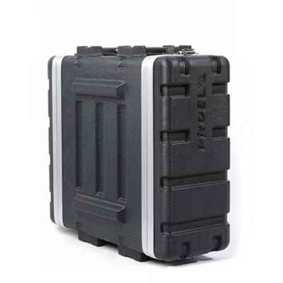 ESTUCHE DE 4 UNIDADES DE RACK 19", FABRICADO CON POLIETILENO FORCE Y ALUMINIO. 