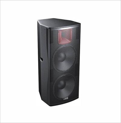 Bafle pasivo con dos woofers de 15” pulgadas, potencia RMS: 800 watts, programa:1600 watts, pico: 3200 watts, SPL continuo: 130 dB, programa: 133 dB, pico: 136dB, cobertura 90°x 60°.