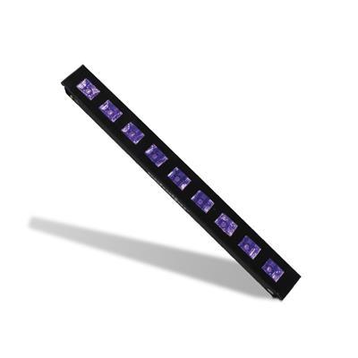La S-Bar95uv es una barra Led de luz ultravioleta con una potencia de 45w y un alcance aproximado de 25 metros. Es ideal para iluminar superficies blancas y resaltar colores neón o fosforescentes, proporcionando un excelente show de efectos en conciertos, auditorios, producciones teatrales, fiestas, casas embrujadas, entre otros.