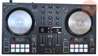 TRAKTOR KONTROL S2