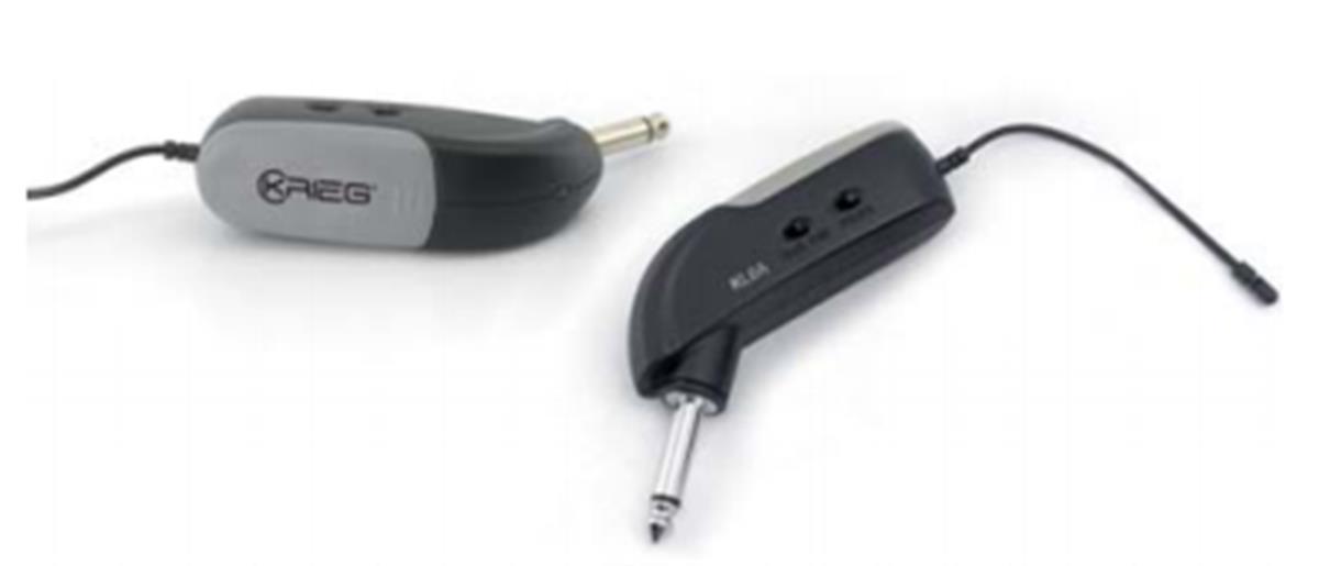 Transmisores inalámbricos para instrumentos de linea: Guitarra, Bajo, Teclados, etc.
Estos transmisores de alta calidad combinan las mejores caracteristicas de los sistemas inalambricos KRIEG®, permitiendo a un instrumento de línea (bajo, guitarra, etc.) convertirlo a inalámbrico con los adaptadores KL6A / KL6B.