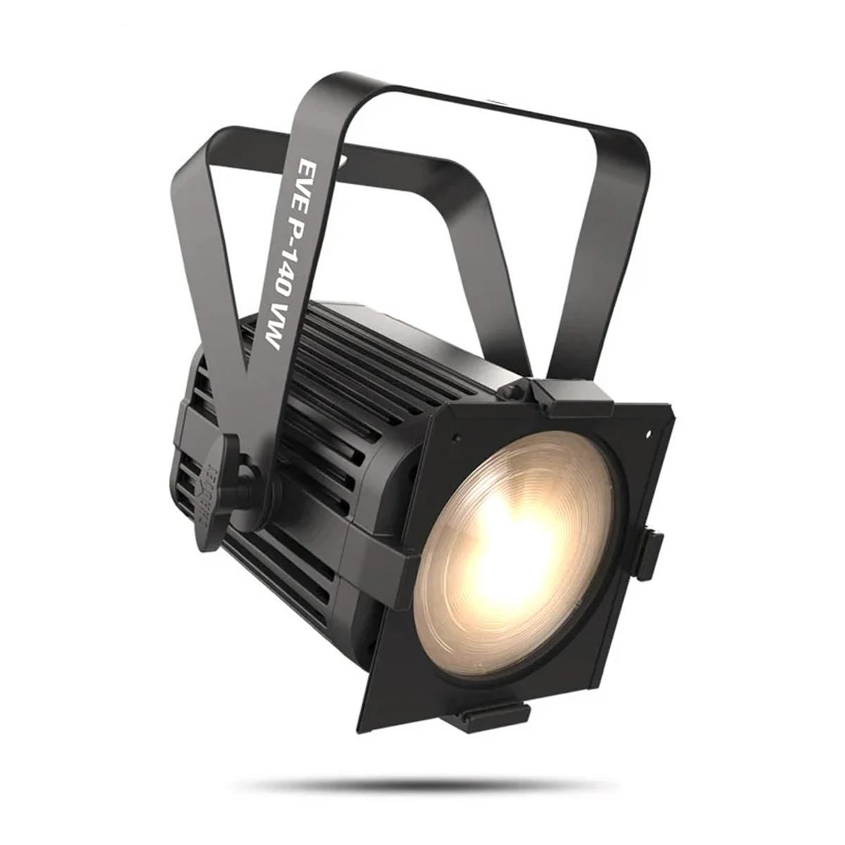 Luminaria tipo wash robusta, de color blanco variable (2700 a 13000 K), diseñada para profesionales de la iluminación móvil

Lentes magnéticas intercambiables incluidas alteran el haz a ángulos deseados

Soporte de marco para gel incorporado y ranura para accesorios de 6¼ pulgadas para sostener cuchillas

Conexiones de entrada / salida de energía compatibles con powerCON® para linkeo de corriente.

Diseño sin ventilador garantiza un funcionamiento 100% silencioso

Opciones de control flexibles con conectores DMX integrados de 3 y 5 pines

Sin parpadeo en video debido a la atenuación de LED de alta frecuencia

Compatibilidad USB D-Fi para maestro / esclavo inalámbrico o control DMX

Su carcasa de aluminio fundido proporciona resistencia adicional sin el peso