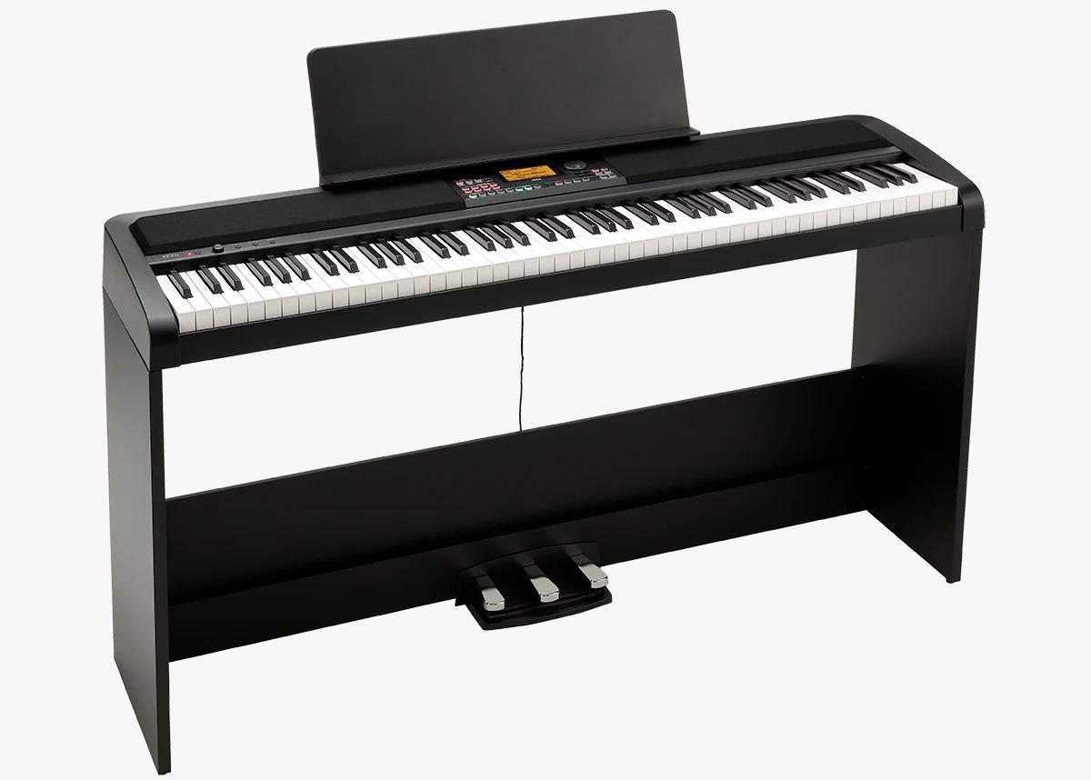PIANO ELECTRONICO